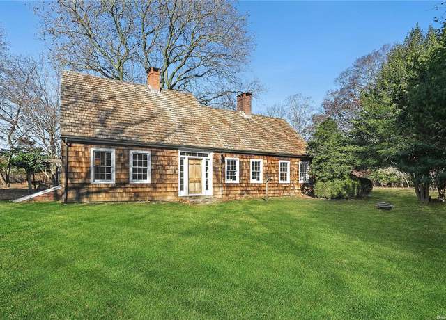 Property at 1117 Cedar Ln, East Marion, NY 11939, 4 beds, 2 baths