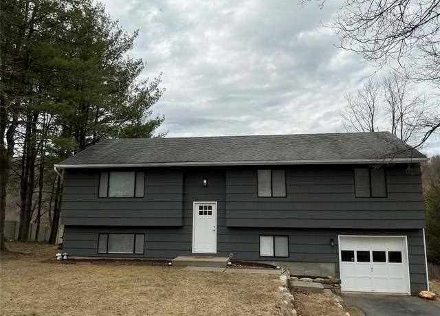 Property at 1476 Pinebrook Court Ct, Yorktown Heights, NY 10598, 3 beds, 1.5 baths