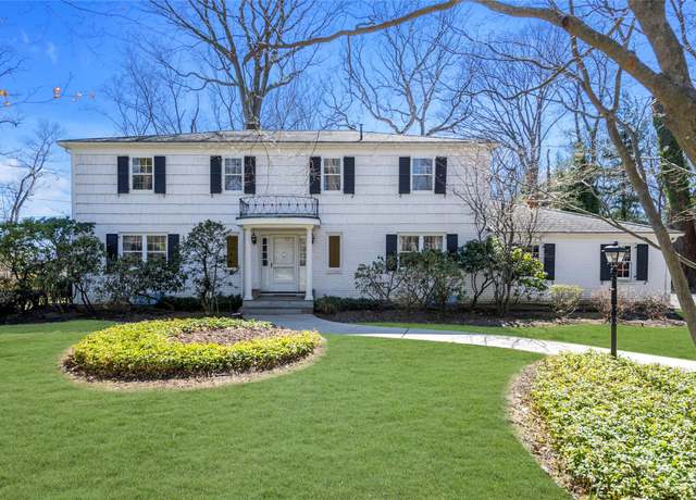 Property at 46 Barkers Point Rd, Sands Point, NY 11050, 5 beds, 3.5 baths