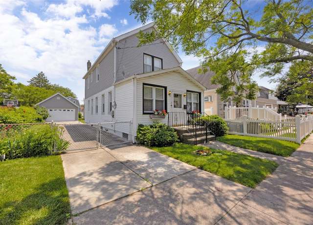 Property at 13325 120th St, South Ozone Park, NY 11420, 3 beds, 1.5 baths