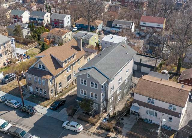Property at 30 aka 32 Portland Pl, Yonkers, NY 10703, 12 beds, 4 baths