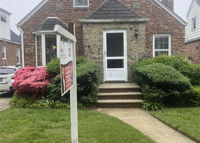Property at 20934 33rd Rd, Bayside, NY 11361, 4 beds, 2.5 baths