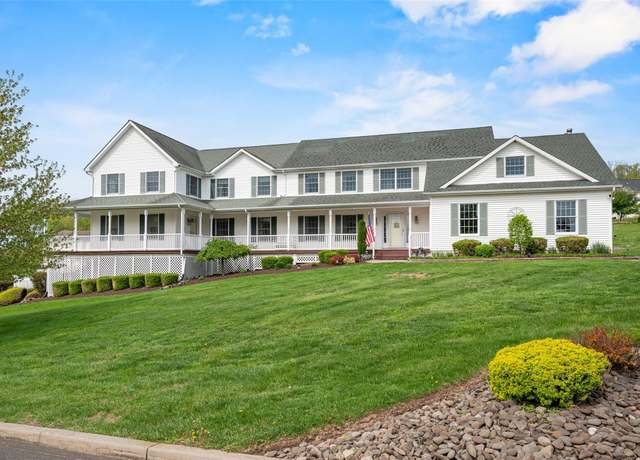 Property at 3 Josephine Dr, Washingtonville, NY 10992, 5 beds, 4.5 baths