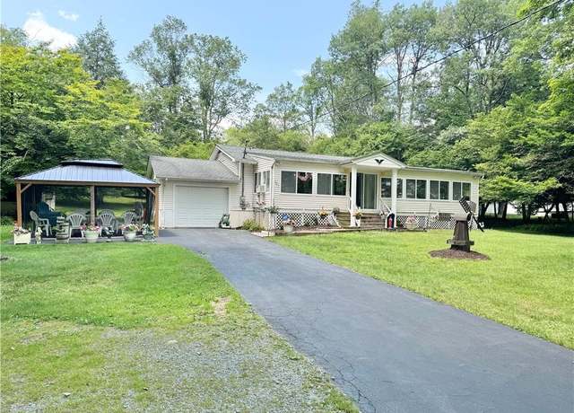 Property at 307 Beaver Lake Rd, Livingston Manor, NY 12758, 3 beds, 2.5 baths