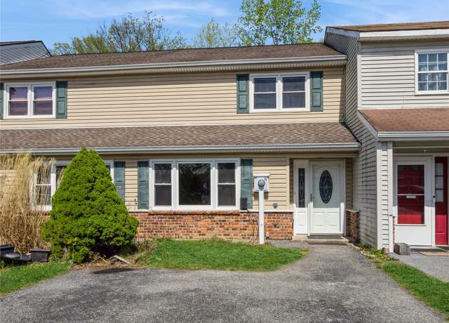 Property at 6 Coll Hollow Rd, Poughkeepsie, NY 12601, 3 beds, 1.5 baths