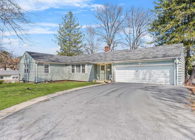 Property at 7 Roosevelt Ave, Middletown, NY 10940, 3 beds, 2.5 baths