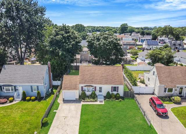 Property at 144 W 20th St, Deer Park, NY 11729, 4 beds, 2.5 baths