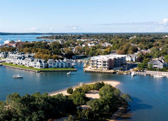 Property at 123 Sterling Ave #8, Greenport, NY 11944, 3 beds, 2.5 baths