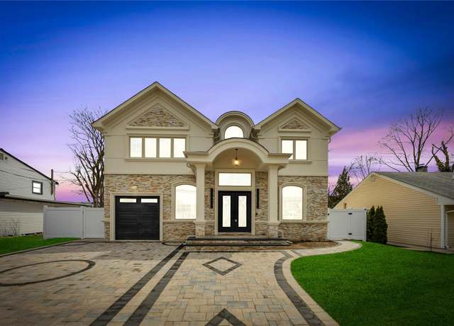 Property at 157 4th St, Hicksville, NY 11801, 5 beds, 4 baths