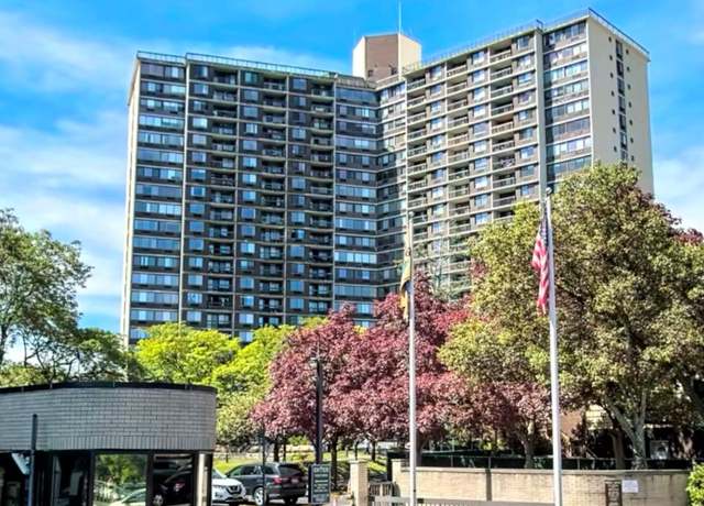 Property at 1 bay club Drive Drive Unit 1U, Bayside, NY 11360, 1 bed, 1 bath
