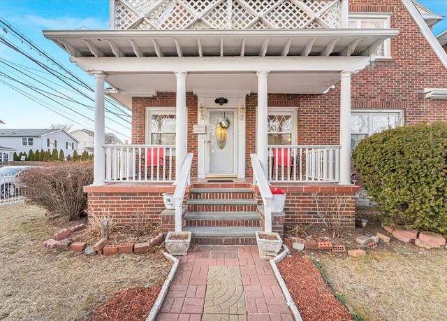 Property at 100 Grandview Ave, Mount Vernon, NY 10553, 6 beds, 4 baths