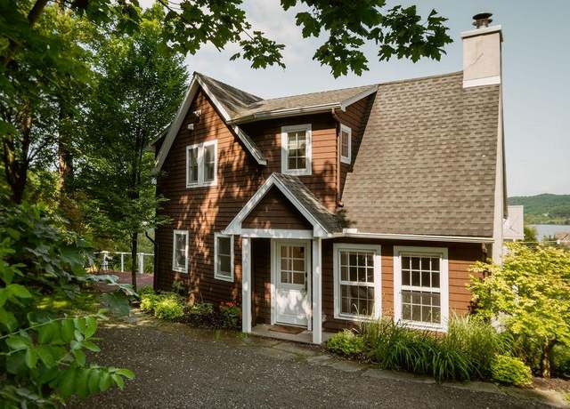 Property at 22 Corning St, Rhinecliff, NY 12574, 2 beds, 2 baths