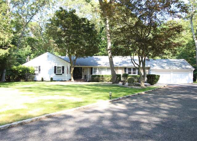 Property at 54 Aspen Ln, Stony Brook, NY 11790, 4 beds, 2.5 baths