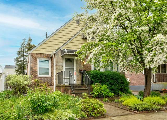 Property at 136 N 5th St, New Hyde Park, NY 11040, 4 beds, 2 baths
