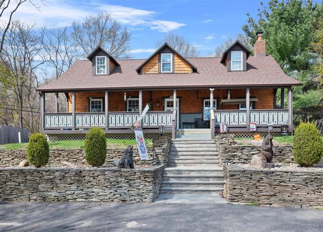 Property at 139 Hammond Rd, Stony Point, NY 10980, 3 beds, 2.5 baths