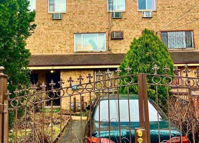 Property at 2128 Aqueduct Ave, Bronx, NY 10453, 5 beds, 2.5 baths