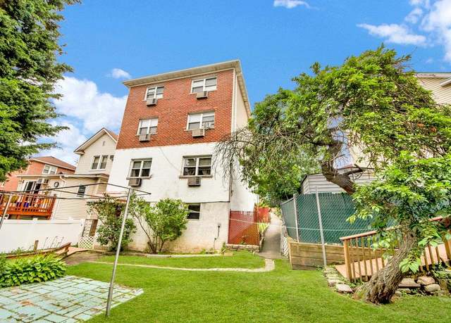 Property at 1455 Kennellworth Pl, Bronx, NY 10465, 7 beds, 5 baths