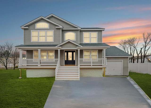 Property at 24 S 19th St, Wyandanch, NY 11798, 4 beds, 2.5 baths