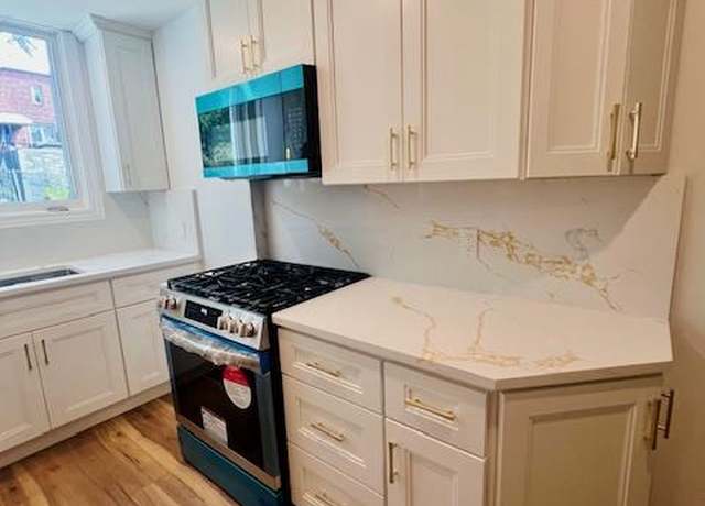 Property at 2456 Morgan Ave, Bronx, NY 10469, 3 beds, 2.5 baths