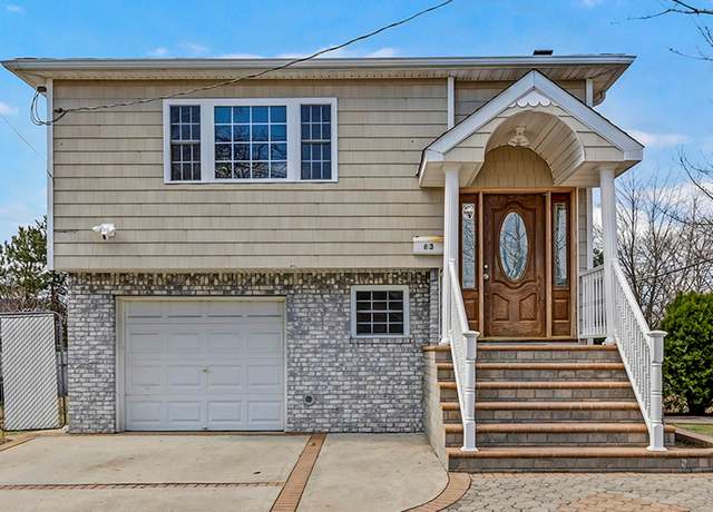 Property at 63 Remsen Ave, Hempstead, NY 11550, 5 beds, 2 baths