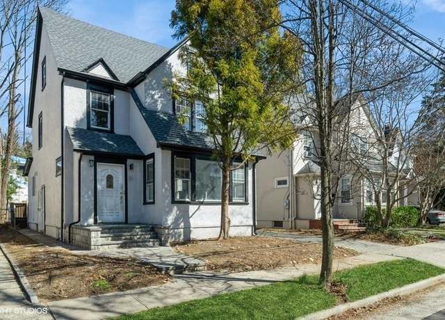 Property at 38 Jayson Ave, Great Neck, NY 11021, 3 beds, 1.5 baths