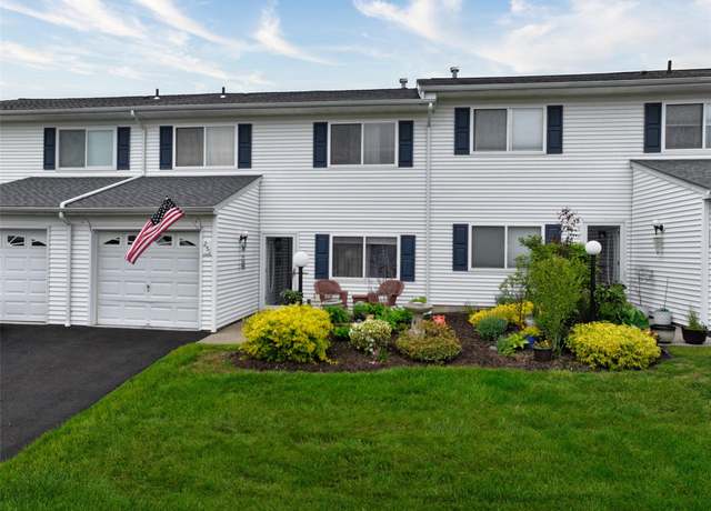 Property at 251 Tamerisk Ln, New Windsor, NY 12553, 2 beds, 2.5 baths