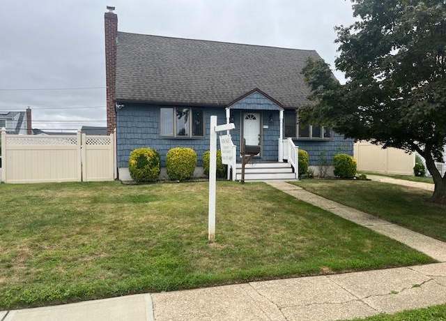 Property at 3977 Wellwood Rd, Seaford, NY 11783, 4 beds, 1.5 baths