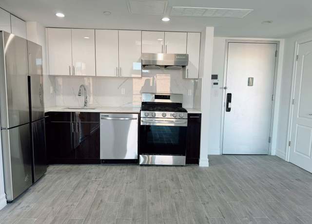 Property at 65-18 Austin St Unit 7B, Rego Park, NY 11374, 2 beds, 2 baths