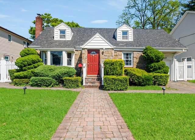 Property at 347 Star St, East Meadow, NY 11554, 4 beds, 2 baths