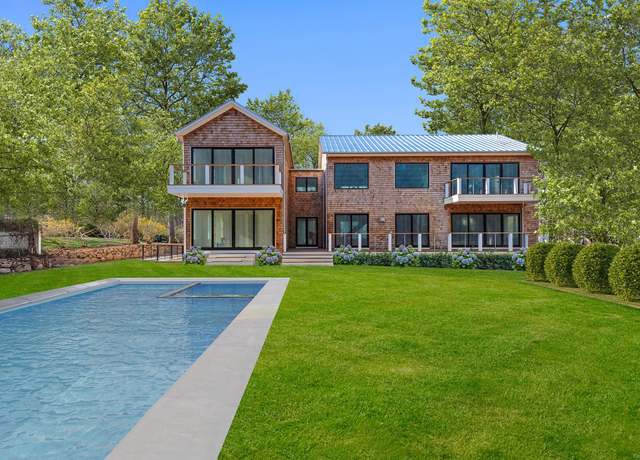 Property at 108 Harbor Watch Ct, Sag Harbor, NY 11963, 6 beds, 5.5 baths