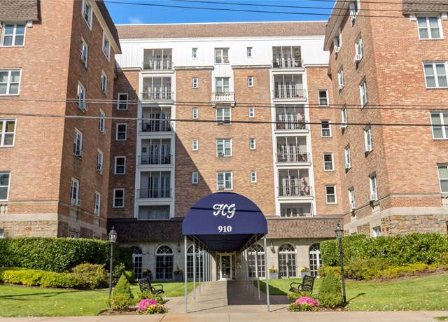 Property at 910 Stuart Ave Unit 6K, Mamaroneck, NY 10543, 1 bed, 1 bath