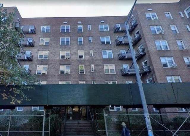 Property at 42-40 Bowne St Unit 5G, Flushing, NY 11355, 1 bath