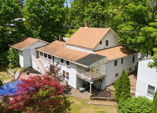 Property at 830 Route 284, Westtown, NY 10998, 3 beds, 2 baths