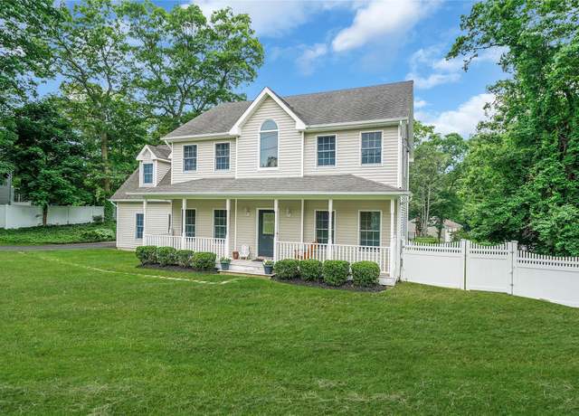 Property at 10 Jackson St, Nesconset, NY 11767, 4 beds, 2.5 baths