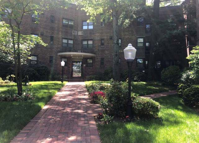 Property at 50 Brompton Road Unit 1T, Great Neck, NY 11021, 2 beds, 1 bath