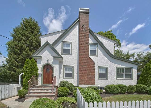 Property at 32 Brookdale Ave, White Plains, NY 10603, 3 beds, 2 baths