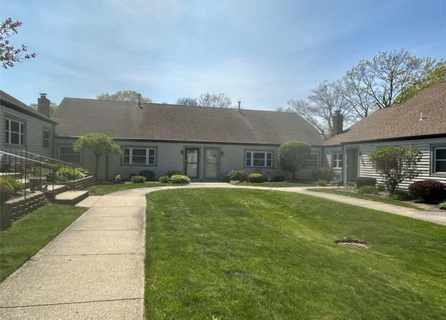 Property at 603 Lake Ct #603, Middle Island, NY 11953, 1 bed, 1 bath