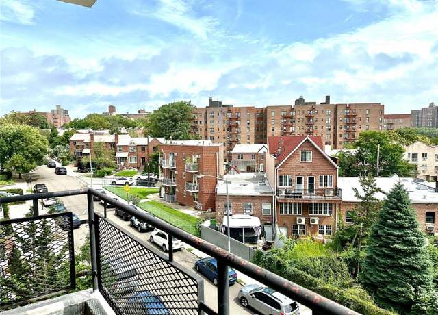 Property at 67-50 Thornton Pl Unit 4D, Forest Hills, NY 11375, 2 beds, 1 bath
