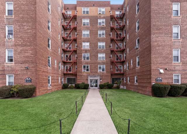 Property at 30-11 Parsons Blvd Unit 3A, Flushing, NY 11354, 1 bed, 1 bath