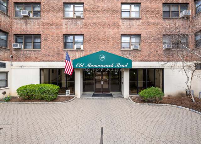 Property at 19 Old Mamaroneck Rd Unit 3D, White Plains, NY 10605, 2 beds, 2 baths