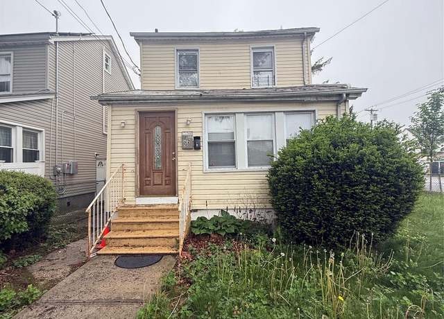 Property at 114-02 208th St, Saint Albans, NY 11411, 5 beds, 3 baths