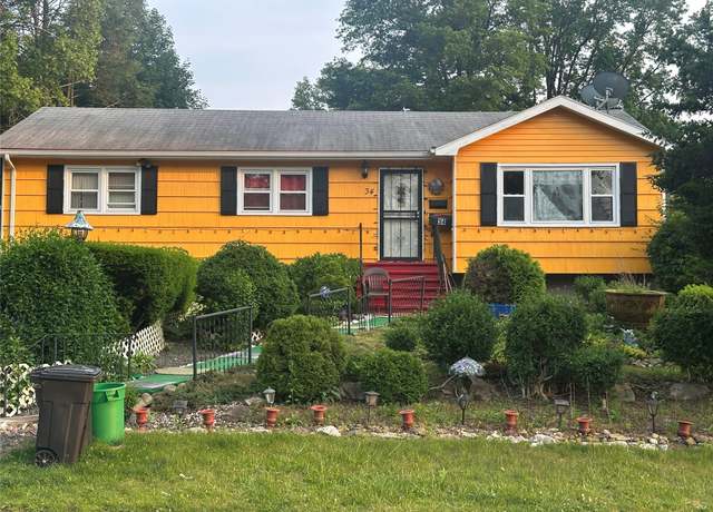 Property at 34 Harmony Rd, Spring Valley, NY 10977, 3 beds, 1.5 baths