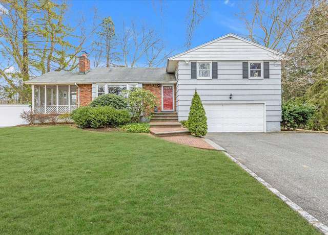 Property at 80 Cove Rd, Huntington, NY 11743, 3 beds, 2.5 baths