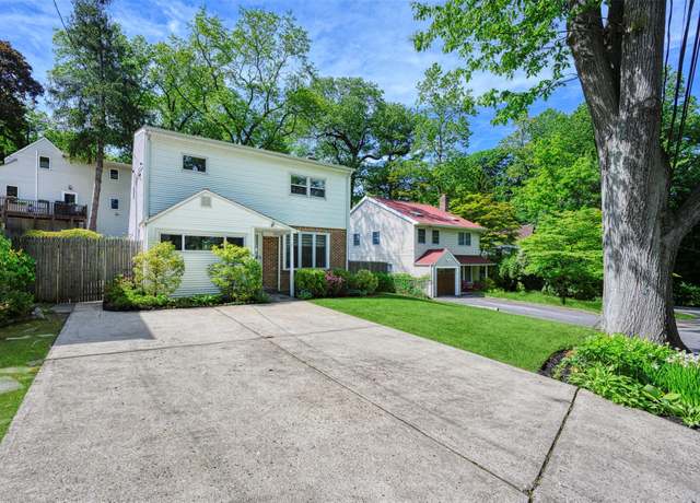 Property at 6 Park Pl, Great Neck, NY 11024, 4 beds, 2 baths