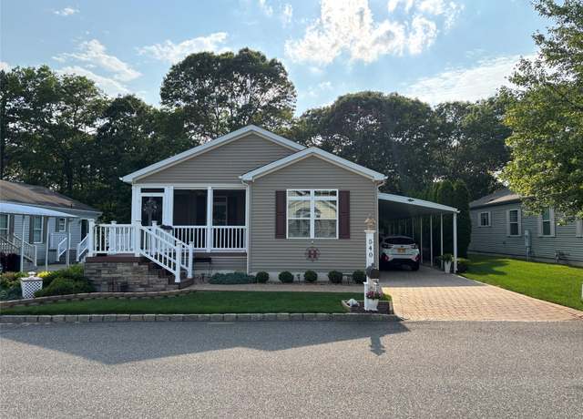 Property at 1661 Old Country Rd #540, Riverhead, NY 11901, 2 beds, 2 baths
