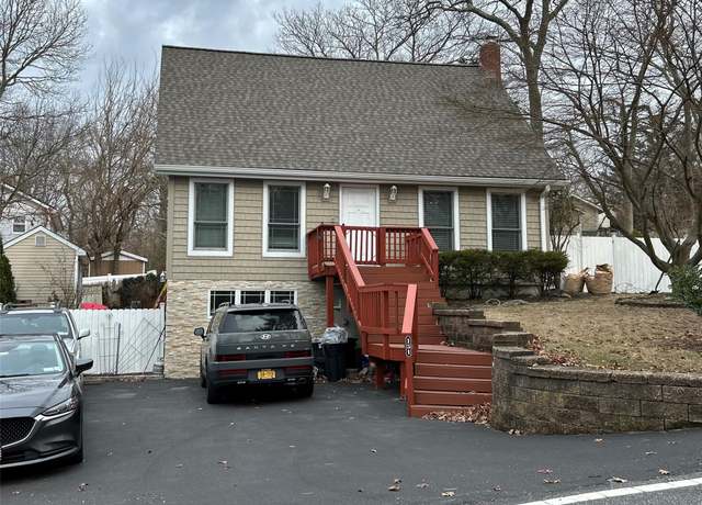 Property at 151 Broadway, Rocky Point, NY 11778, 4 beds, 3 baths