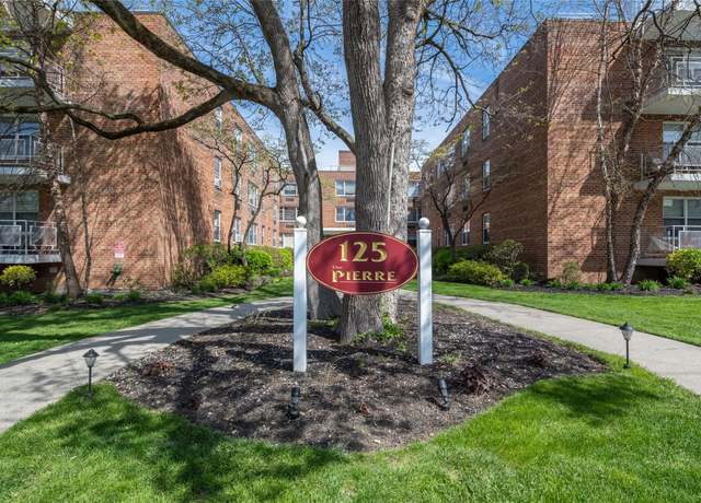 Property at 125 Main St Unit 2U, Port Washington, NY 11050, 2 beds, 1 bath