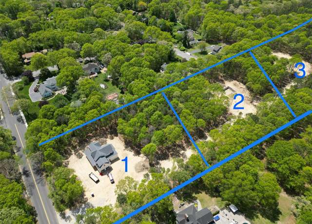 Property at 122 Dayton Ave, Manorville, NY 11949, 4 beds, 3.5 baths