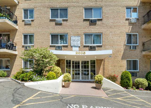 Property at 2035 Central Park Ave Unit 2H, Yonkers, NY 10710, 1 bed, 1 bath