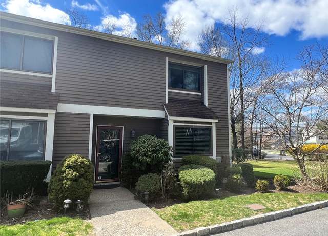 Property at 92 Casper Ct, Port Chester, NY 10573, 1 bed, 1.5 baths
